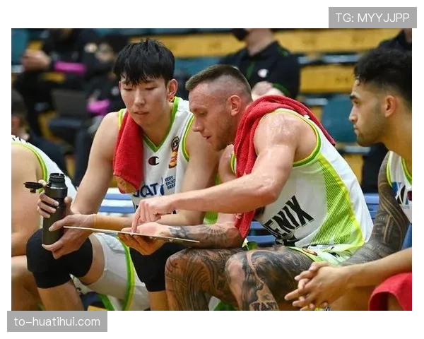 五犯离场规则放大内线防守压力 各队调整轮换策略应对